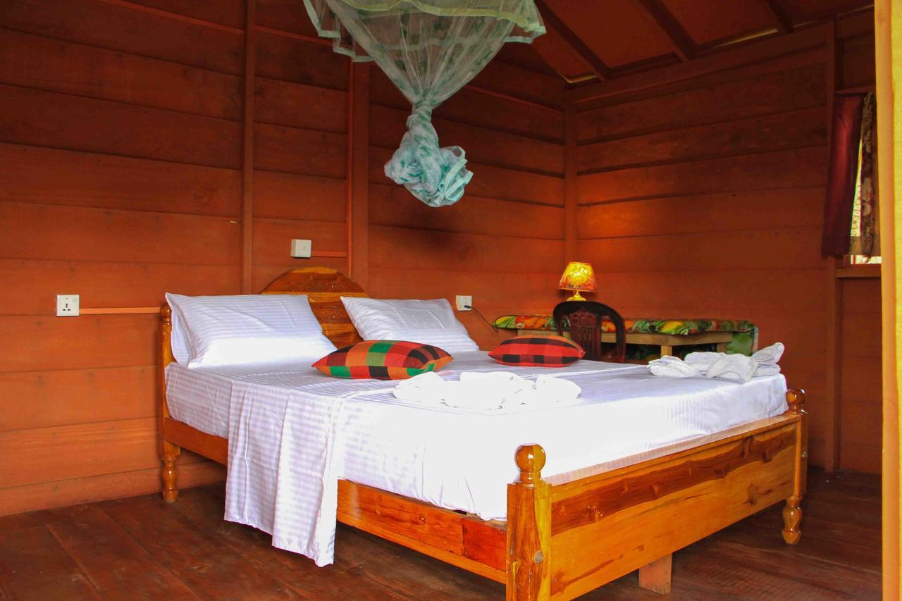 Hotel Sigiri Royal Point Tree House à Sigirîya Extérieur photo